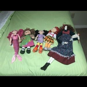 Dolls lot